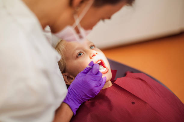 Best Urgent Tooth Repair  in St Francis, KS